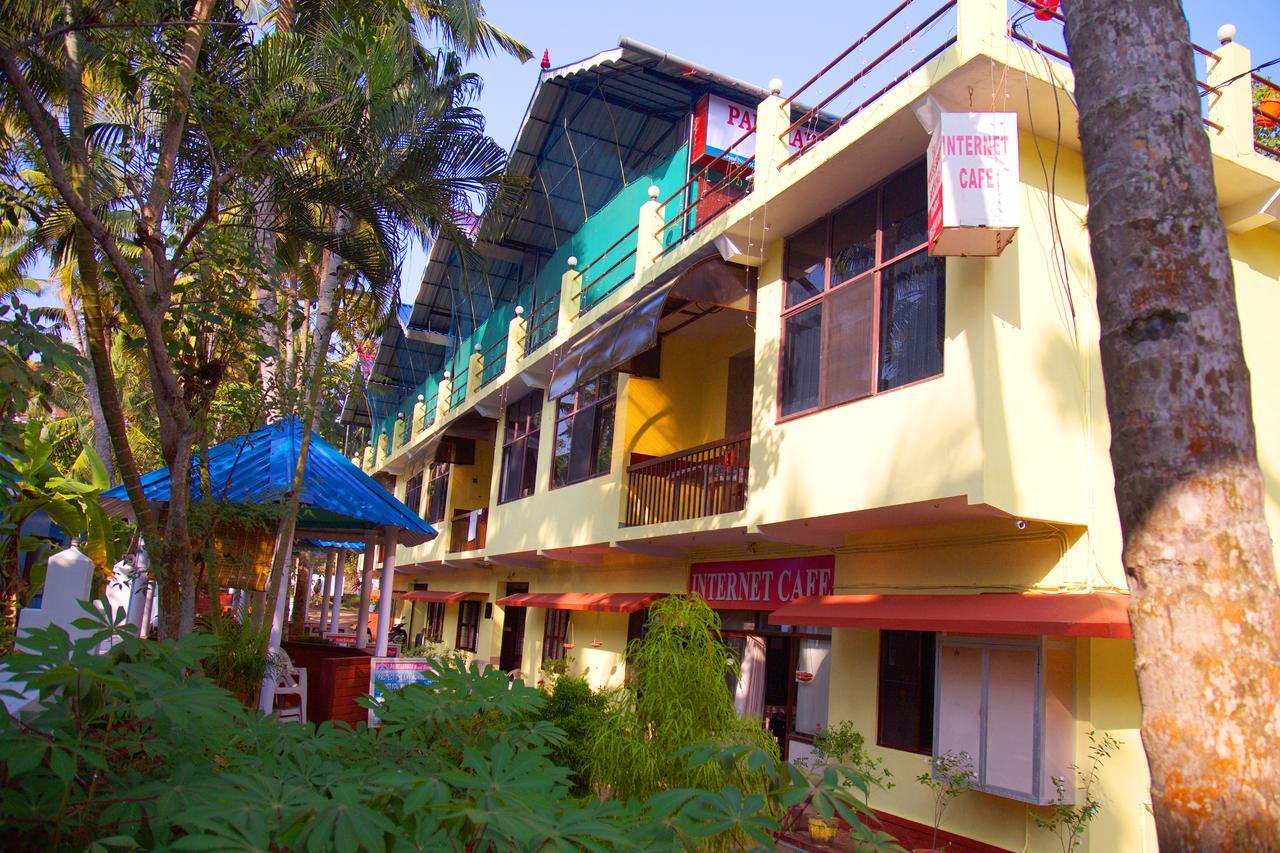 Panchavadi Ayurvedic Beach Resort Varkala Extérieur photo